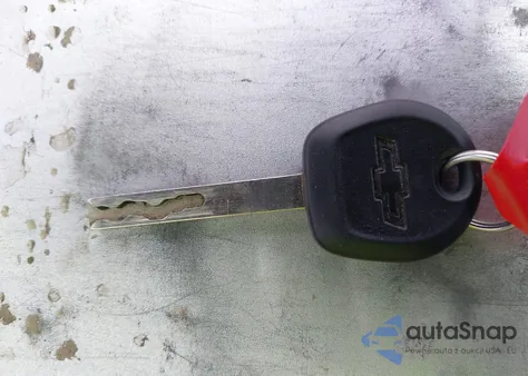 2021 Chevrolet Silverado 1500 2Wd Short Bed Custom z USA, uszkodzony, nr VIN 3GCPWBEKXMG265674